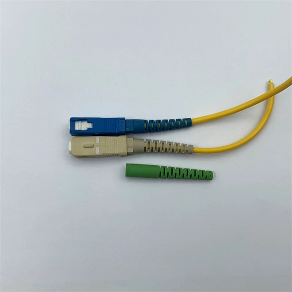 Adss fiber optic splice box