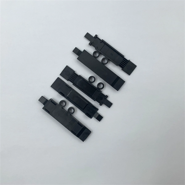 How to separate the dual cores of a fiber optic patch cord