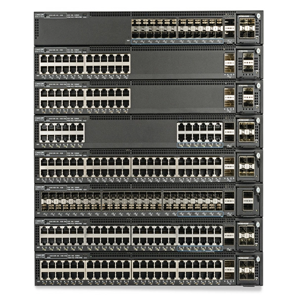 What type of wire is the small busbar in the incoming line cabinet 